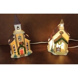 Christmas Bundle (2) Valley Mainstreet Collectors Churchs & 1992,1993 Light #138